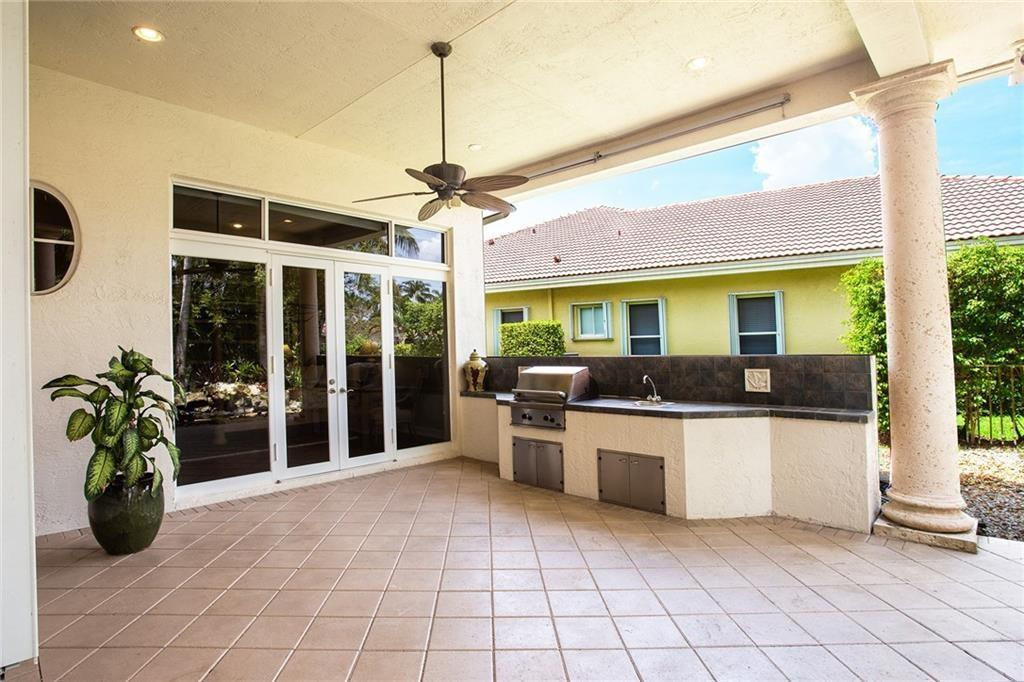 10897 Canary Island Court