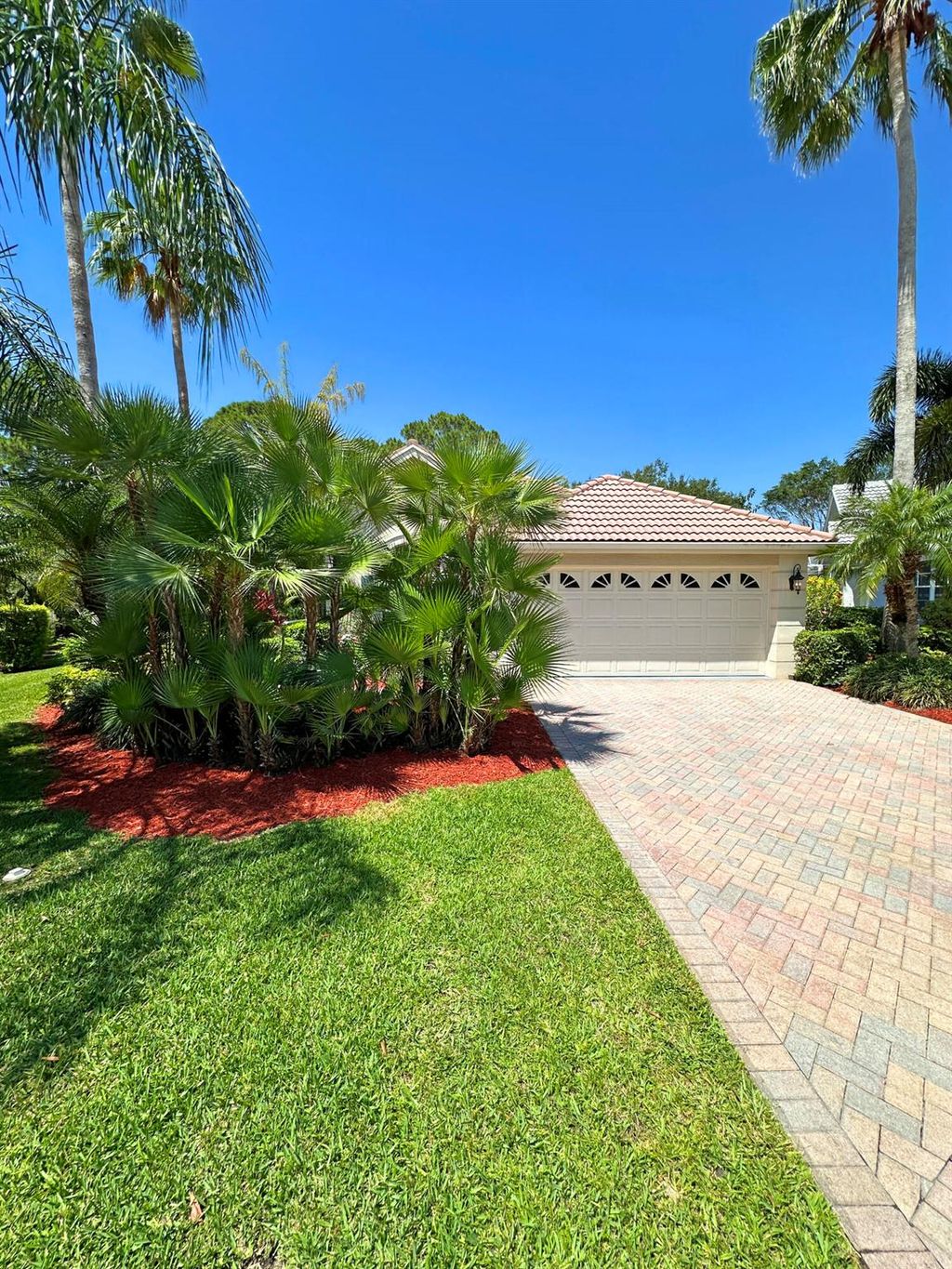 Photo of 715 SW Tillbo Cove, Port Saint Lucie, FL 34986 (MLS # R11090697)