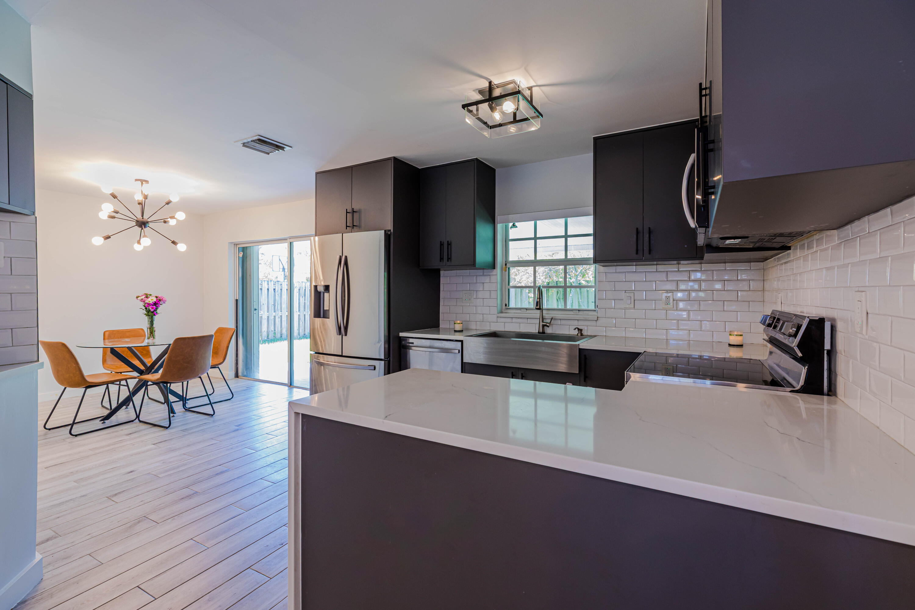 LAKES ON THE GREEN NORTH - Residential
