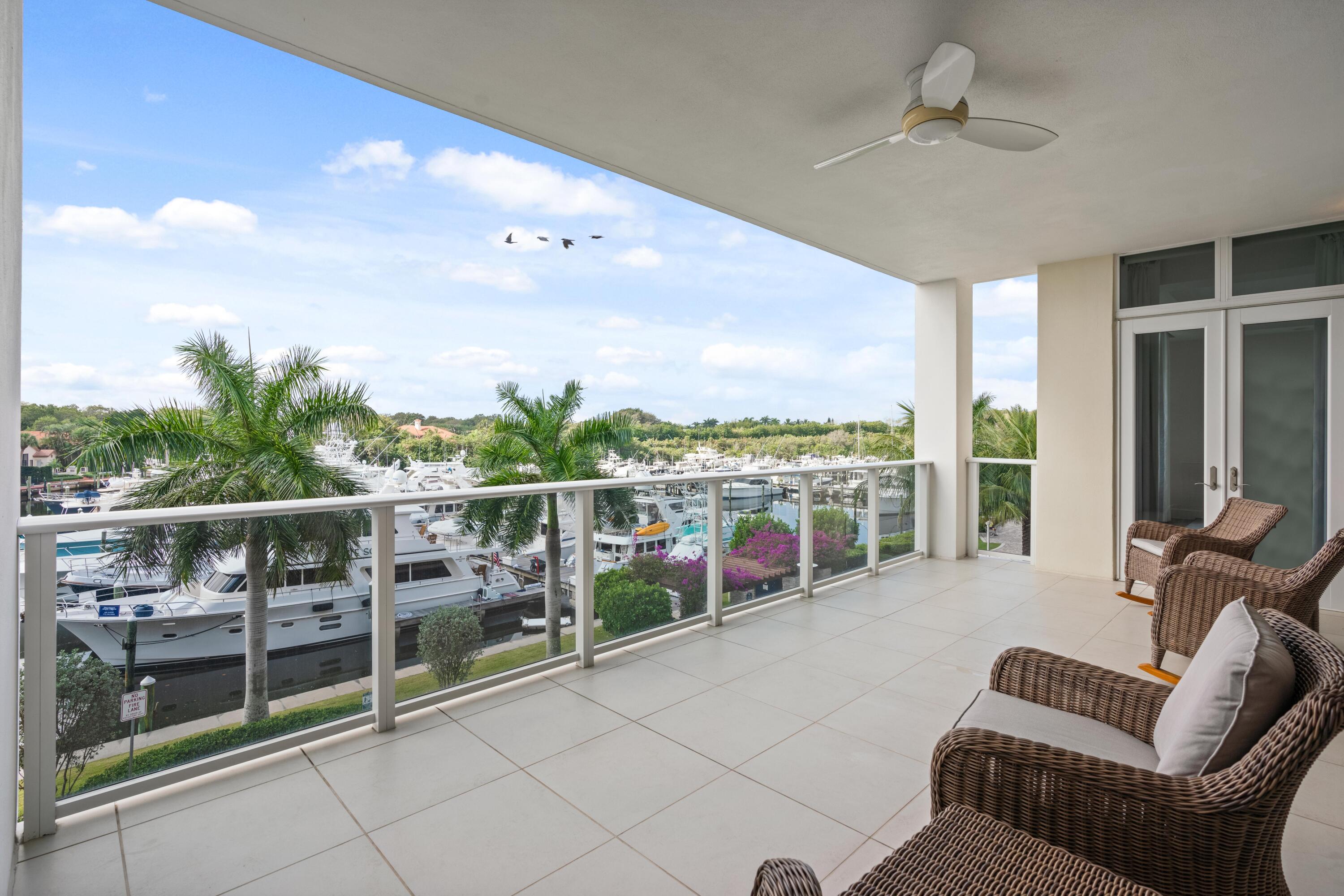 AZURE CONDO - Residential