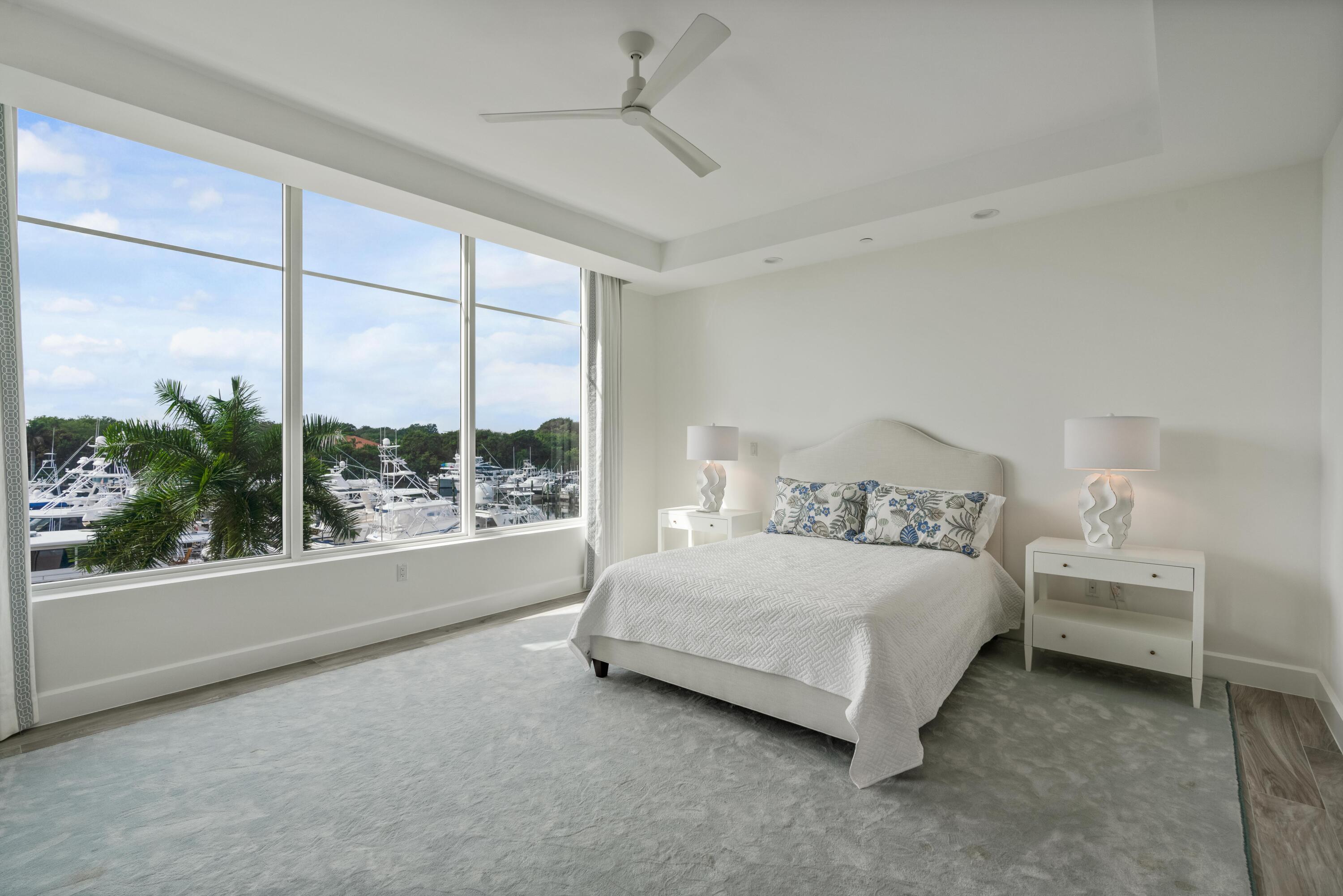 AZURE CONDO - Residential