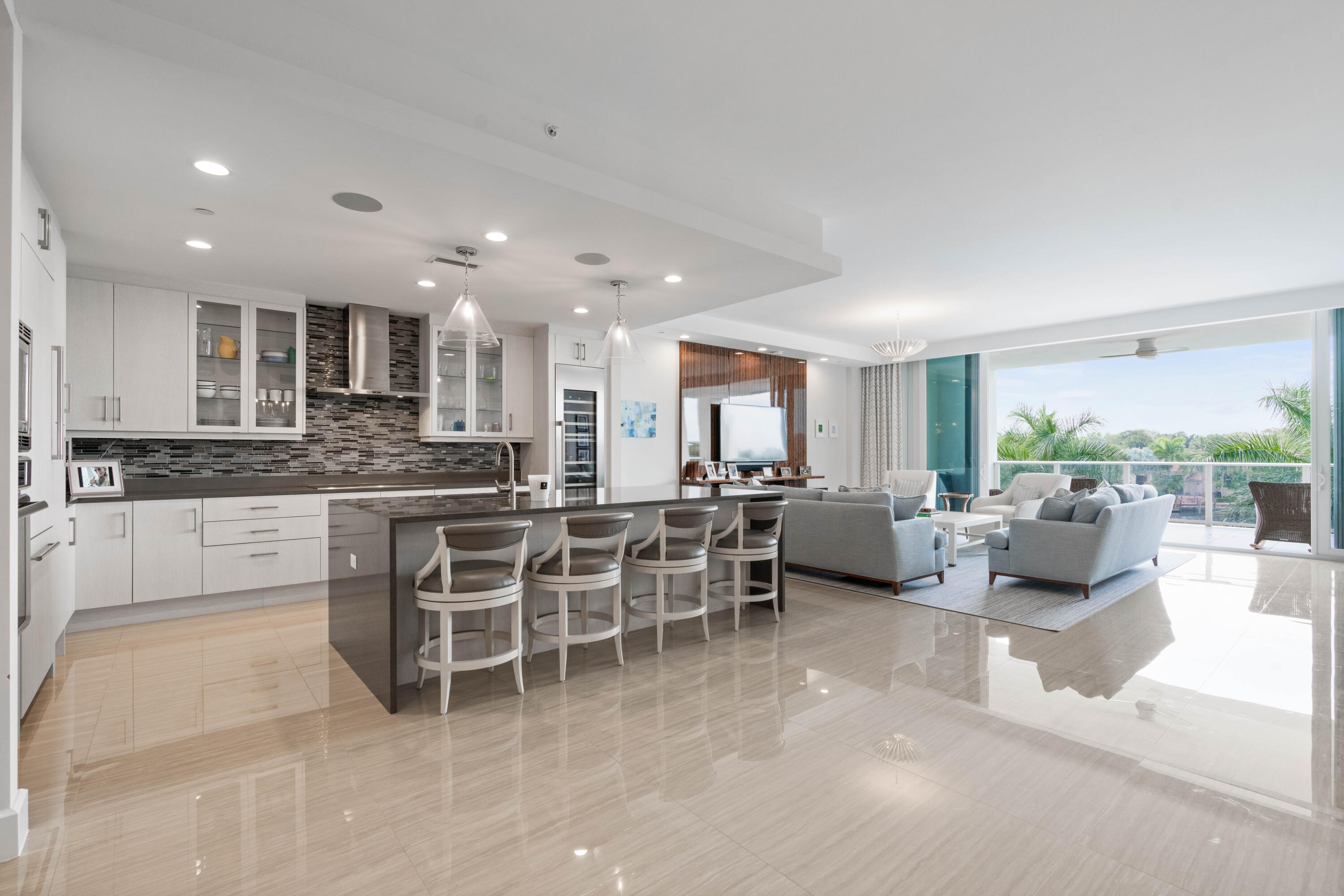 AZURE CONDO - Residential