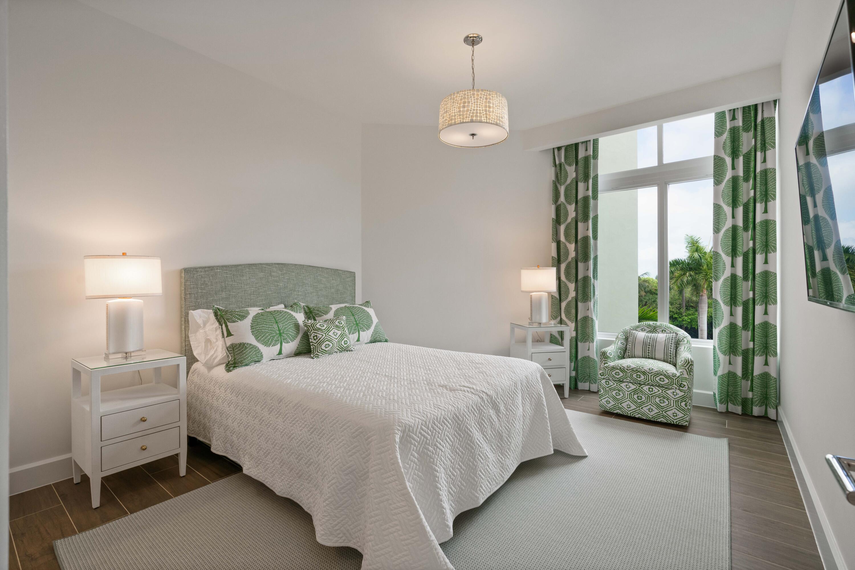 AZURE CONDO - Residential