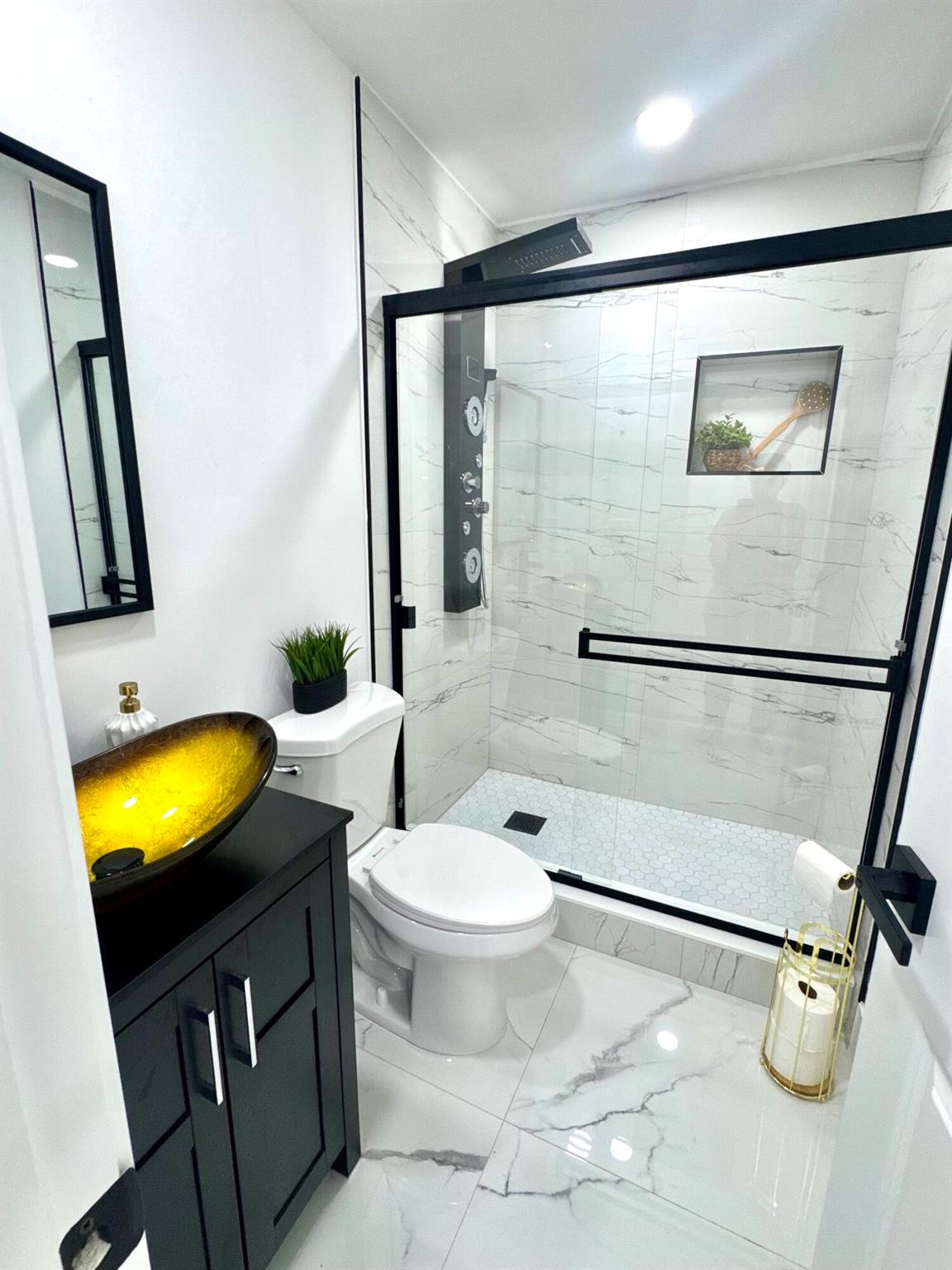 RIVIERA BEACH HEIGHTS ADD - Residential