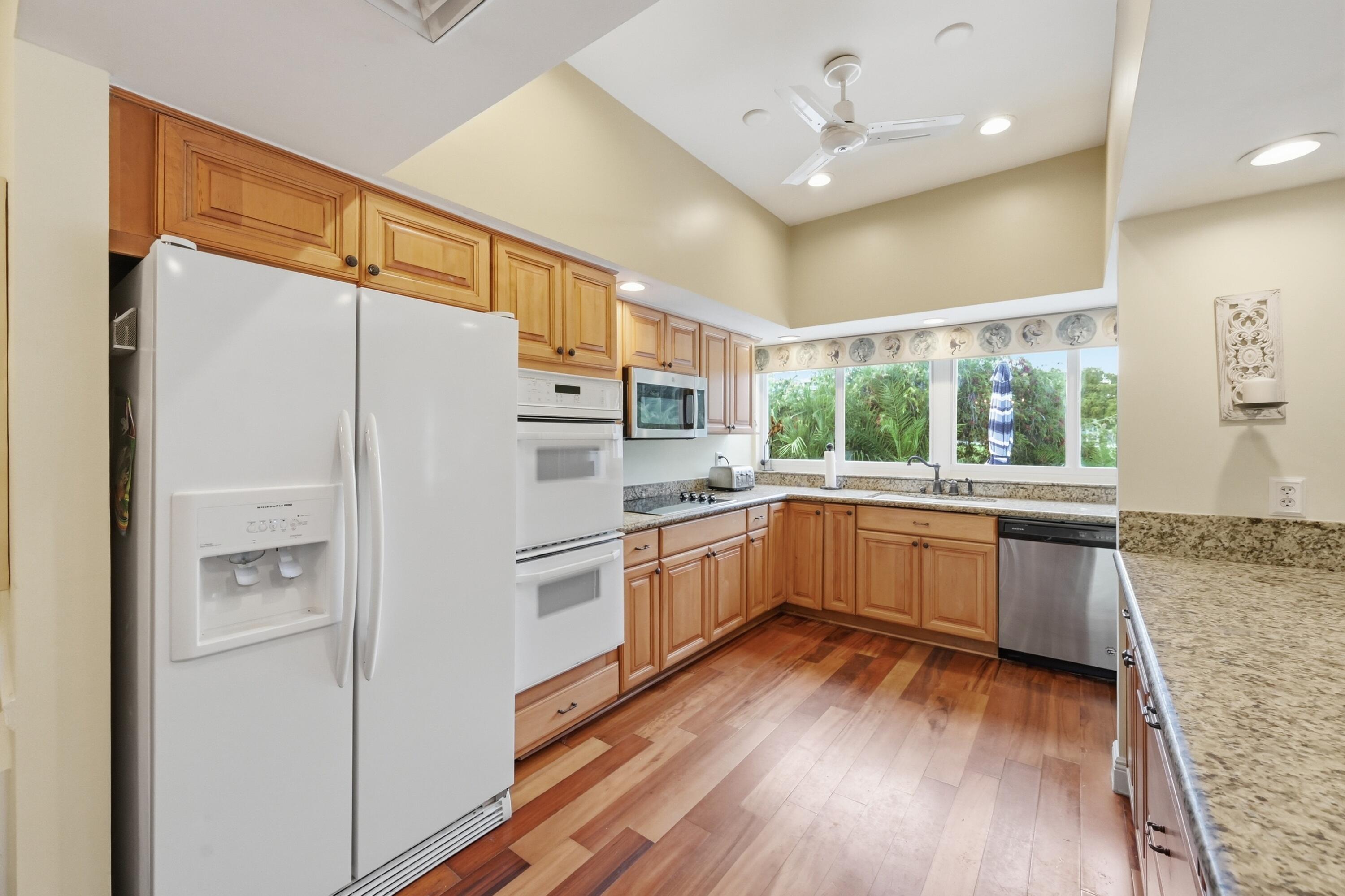 JACARANDA AREA 12-C - Residential