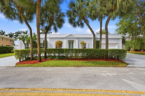 Tiny photo for 9001 N Lake Dasha Drive, Plantation, FL 33324 (MLS # B26015662)