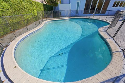 Tiny photo for 9001 N Lake Dasha Drive, Plantation, FL 33324 (MLS # B26015662)