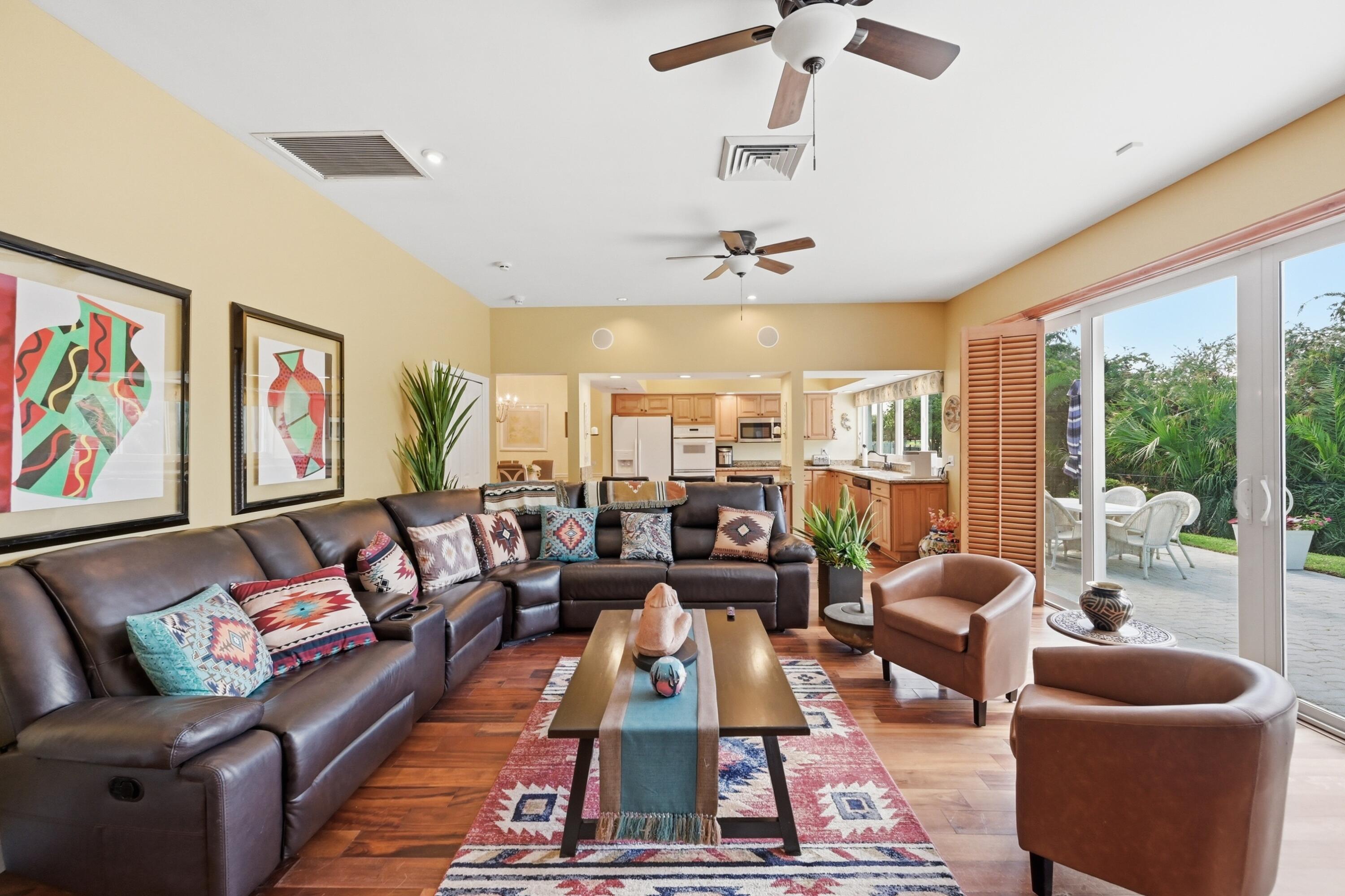 JACARANDA AREA 12-C - Residential