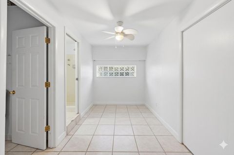 Tiny photo for 9001 N Lake Dasha Drive, Plantation, FL 33324 (MLS # B26015662)