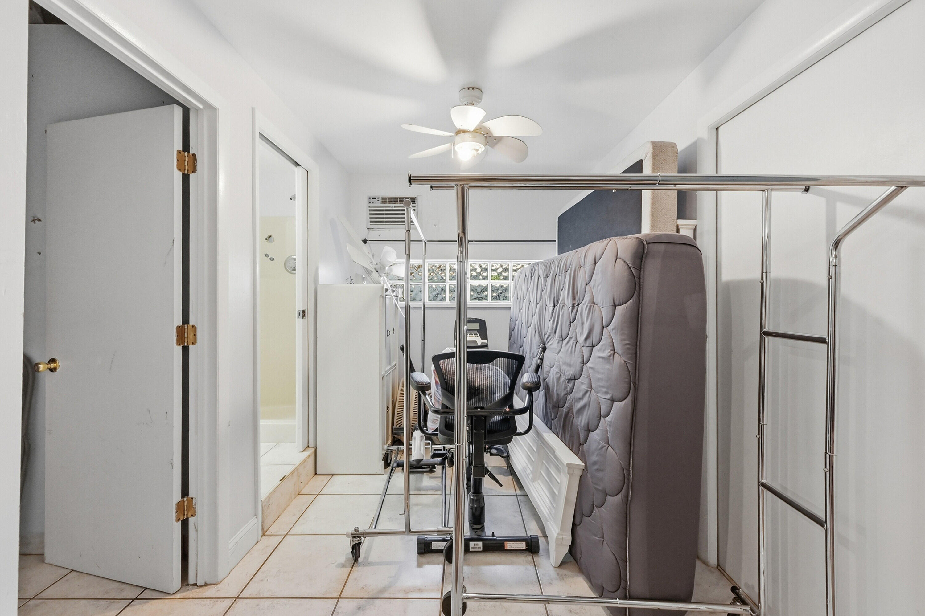 JACARANDA AREA 12-C - Residential
