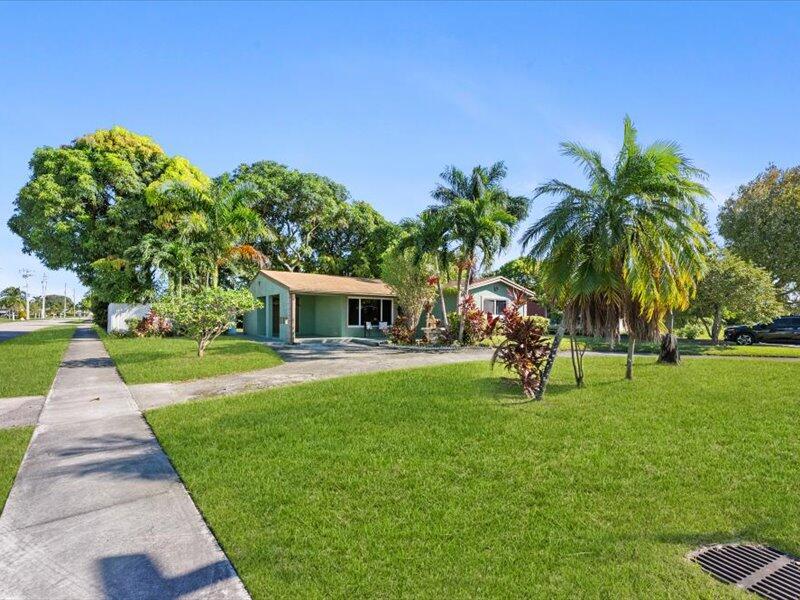 Photo of 7081 SW 30th Street, Miramar, FL 33023 (MLS # B26091519)
