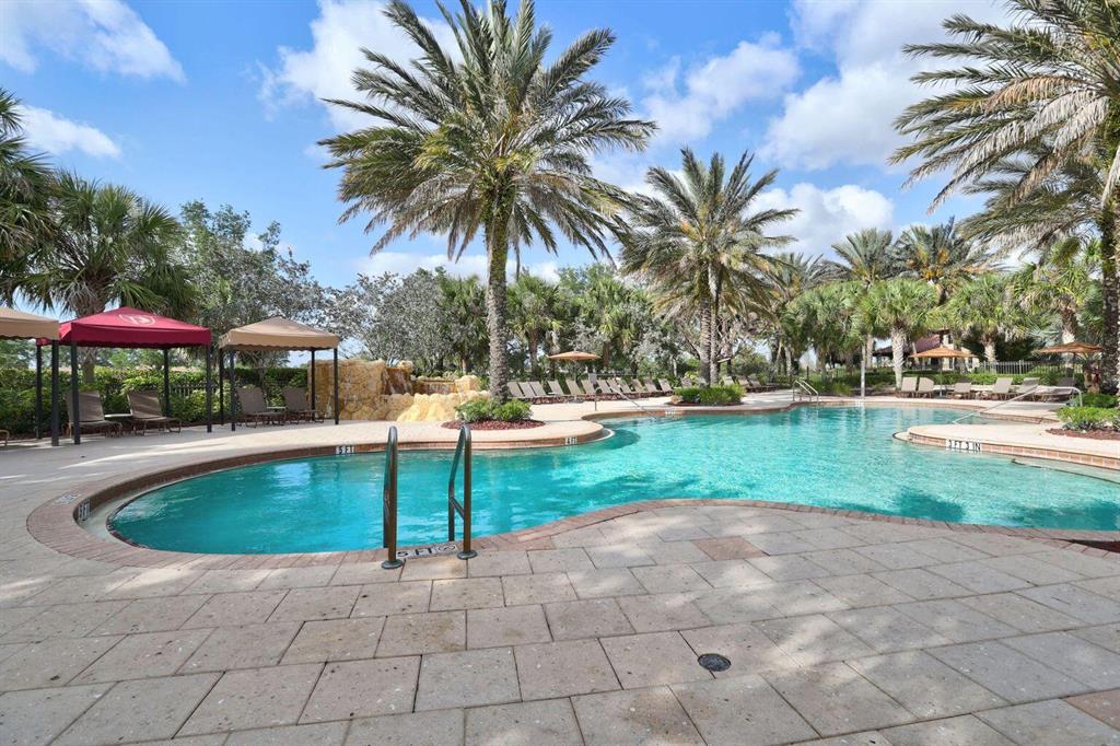 PARKLAND GOLF & COUNTRY C - Residential