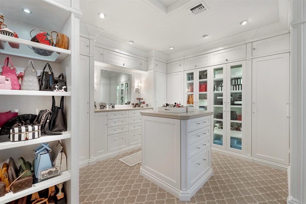 PARKLAND GOLF & COUNTRY C - Residential