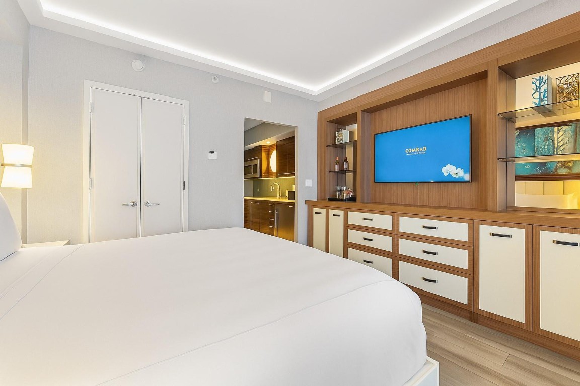 551 N Fort Lauderdale Beach Boulevard R1810