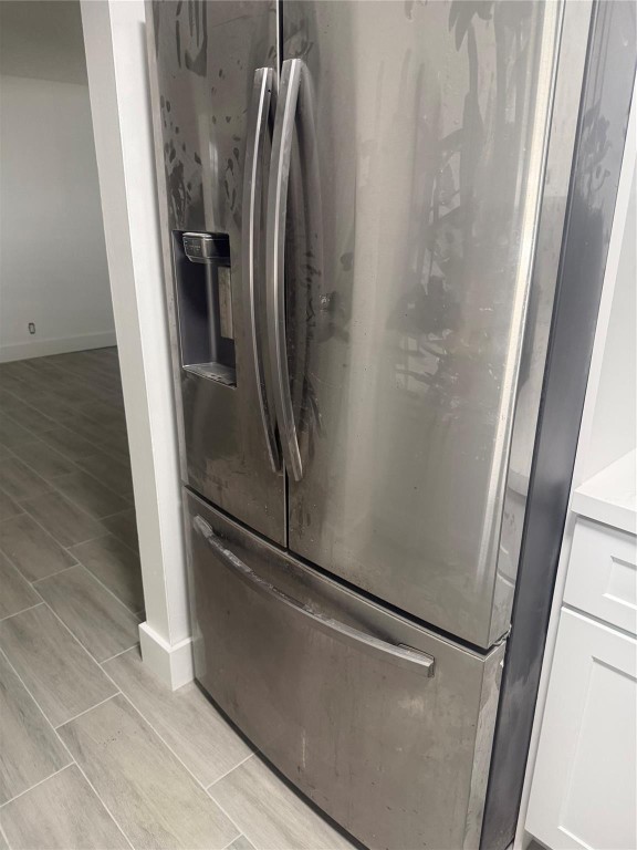 Lauderdale West 3 Sec 83- - Residential Lease