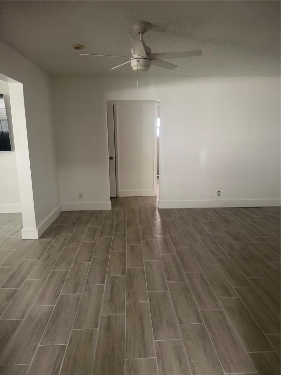 Lauderdale West 3 Sec 83- - Residential Lease