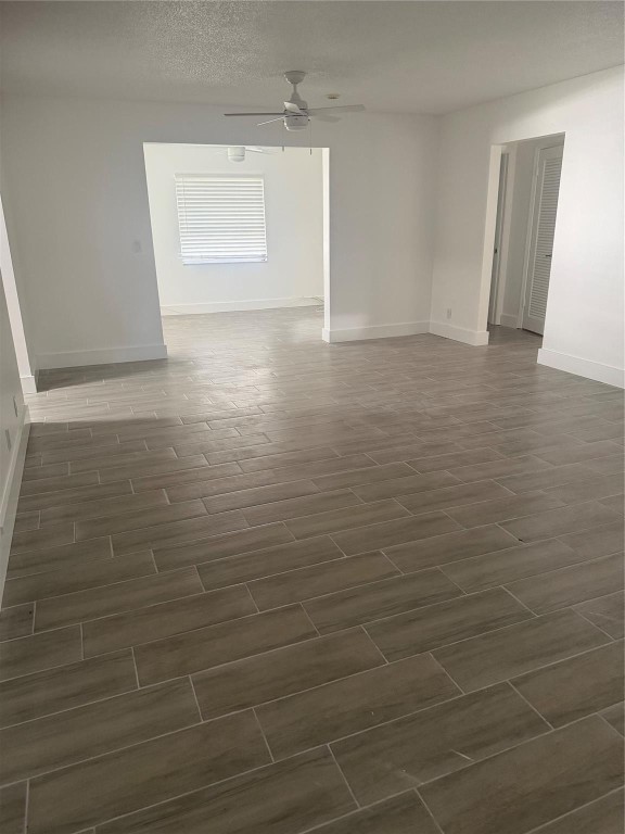 Lauderdale West 3 Sec 83- - Residential Lease