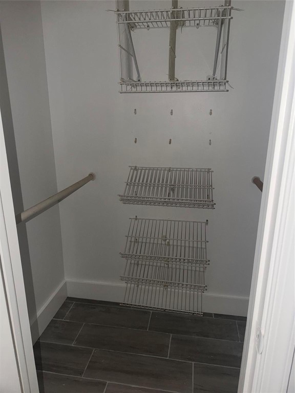 Lauderdale West 3 Sec 83- - Residential Lease