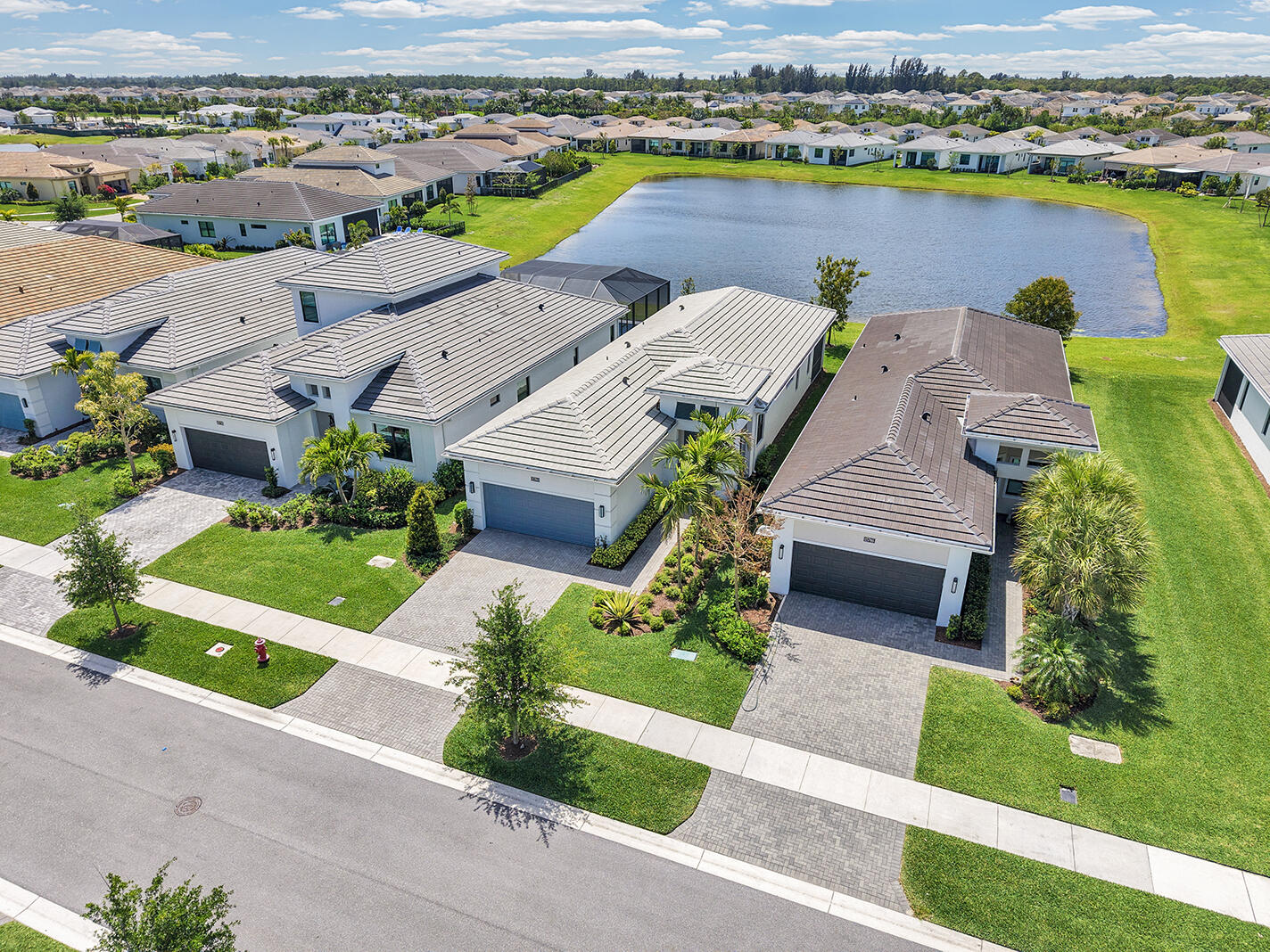 CRESSWIND PALM BEACH PHASE 3 - Residential