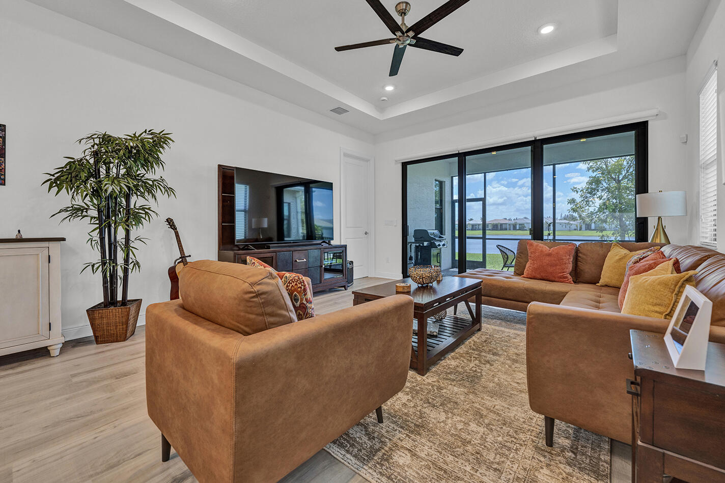 CRESSWIND PALM BEACH PHASE 3 - Residential