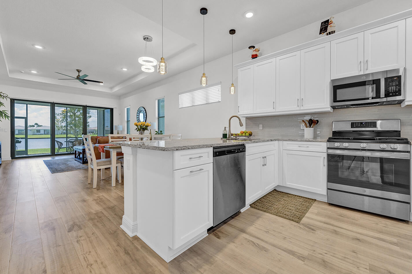 CRESSWIND PALM BEACH PHASE 3 - Residential