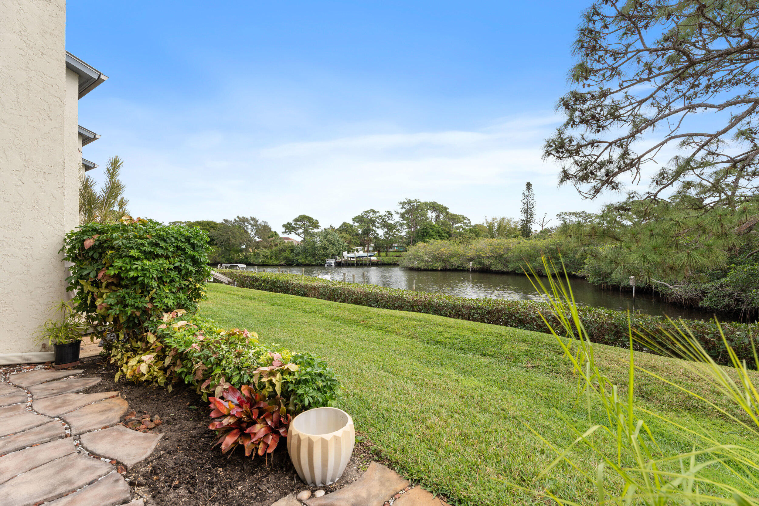 FISHERMAN'S LANDING CONDO - Residential