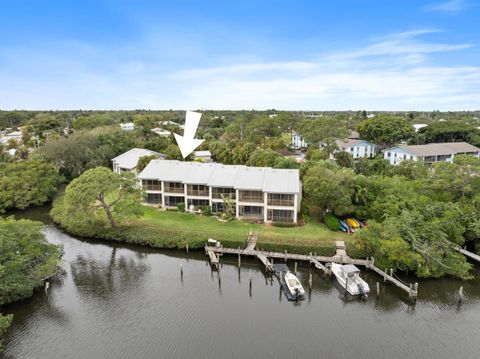 4761 SE Binnacle Way 108 Stuart FL 34997