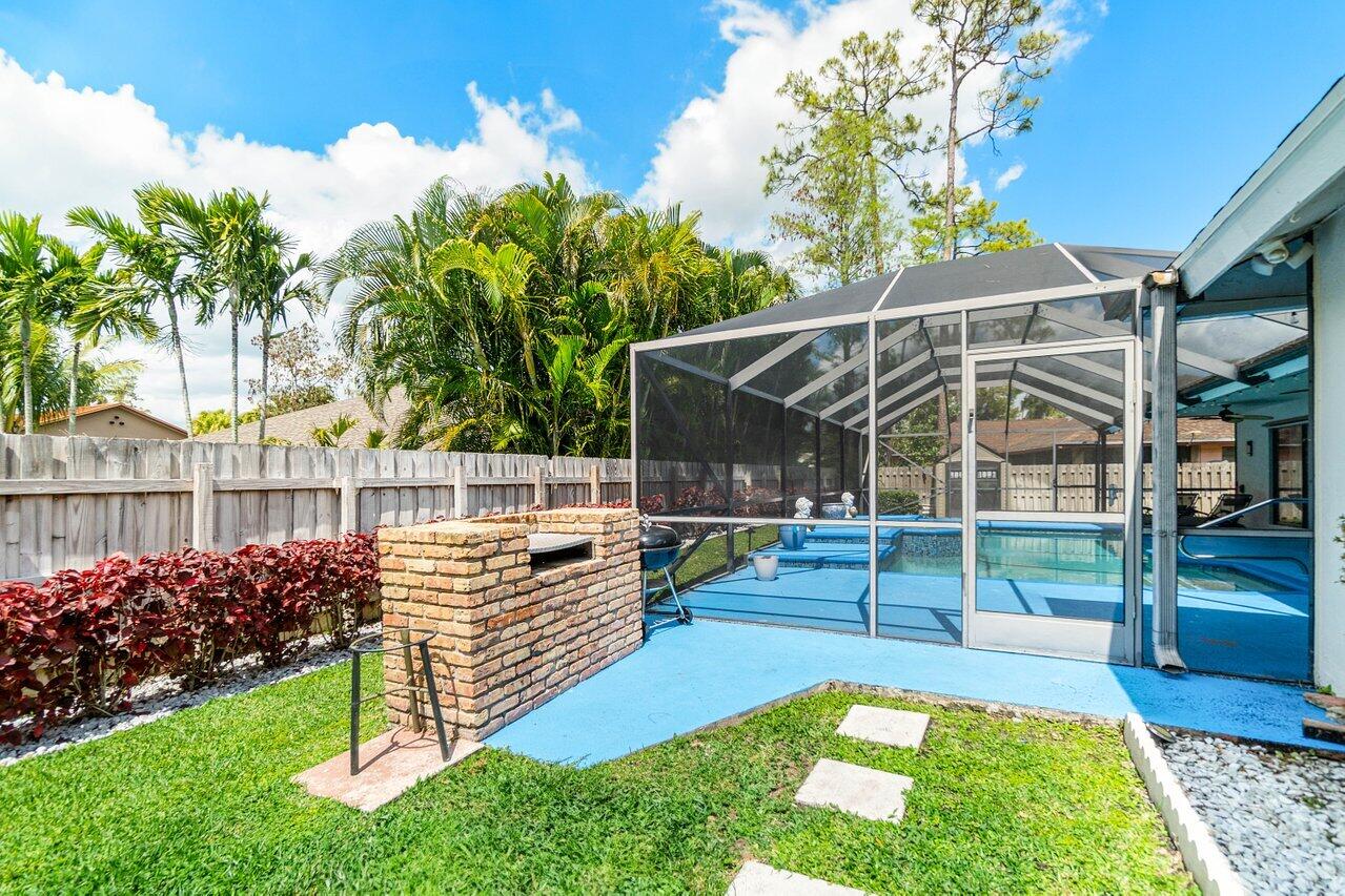 GREENVIEW SHORES 1 OF WELLINGTON - Residential