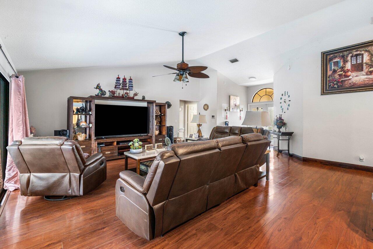 13419 Northumberland Circle