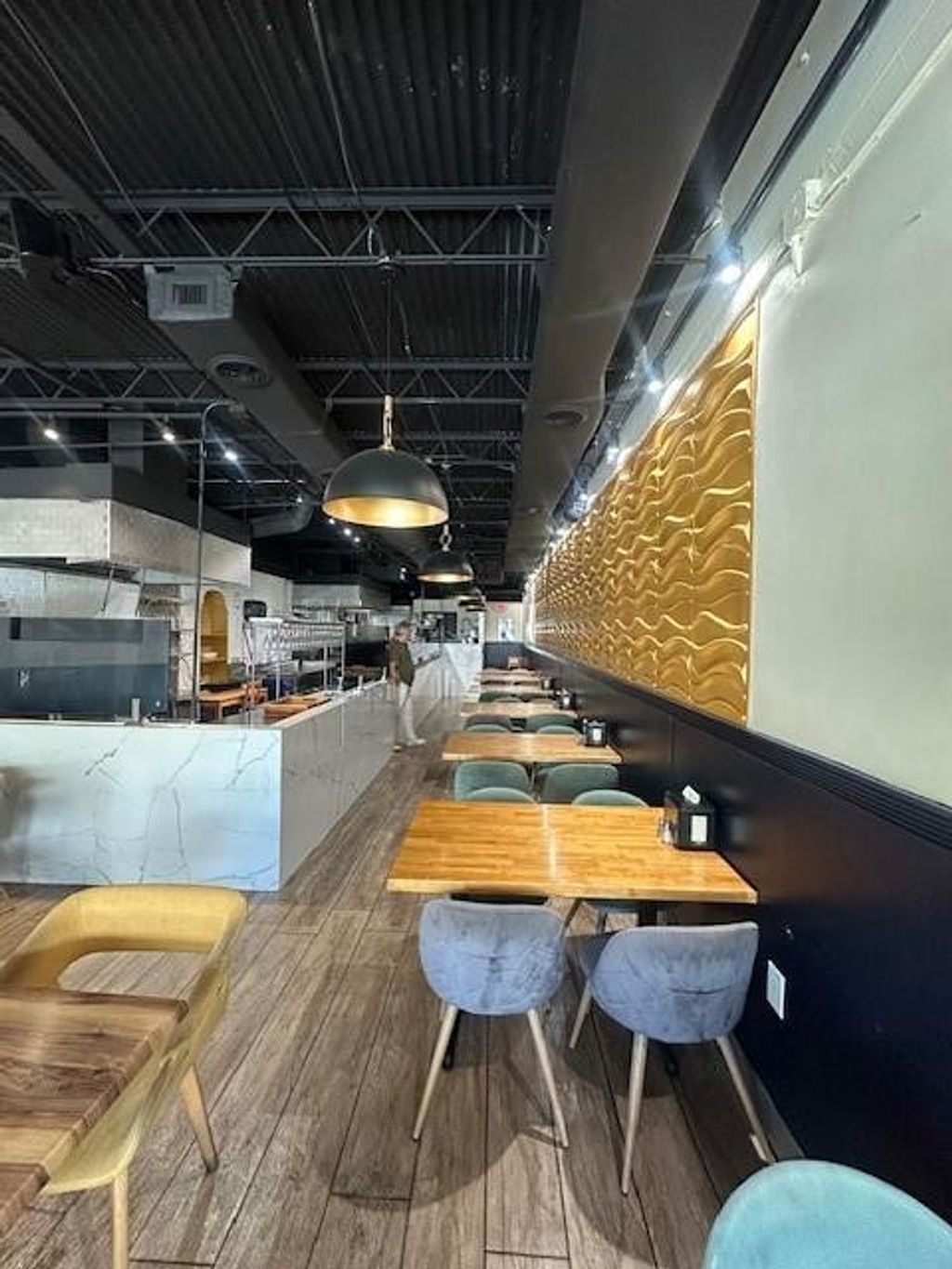 Photo of 2822 E Commercial Boulevard, Fort Lauderdale, FL 33308 (MLS # F10527029)