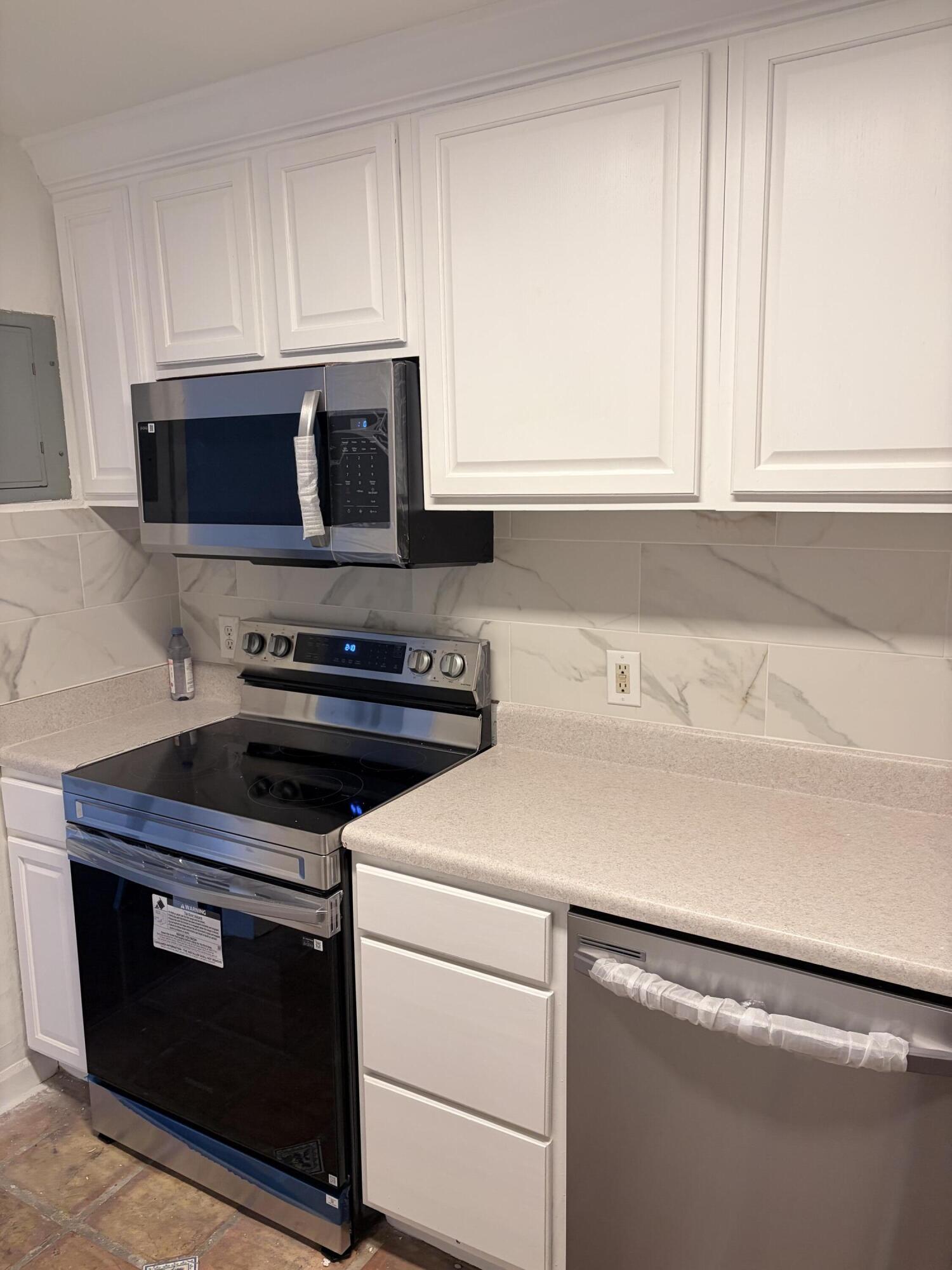 OSCEOLA PARK - Residential Lease