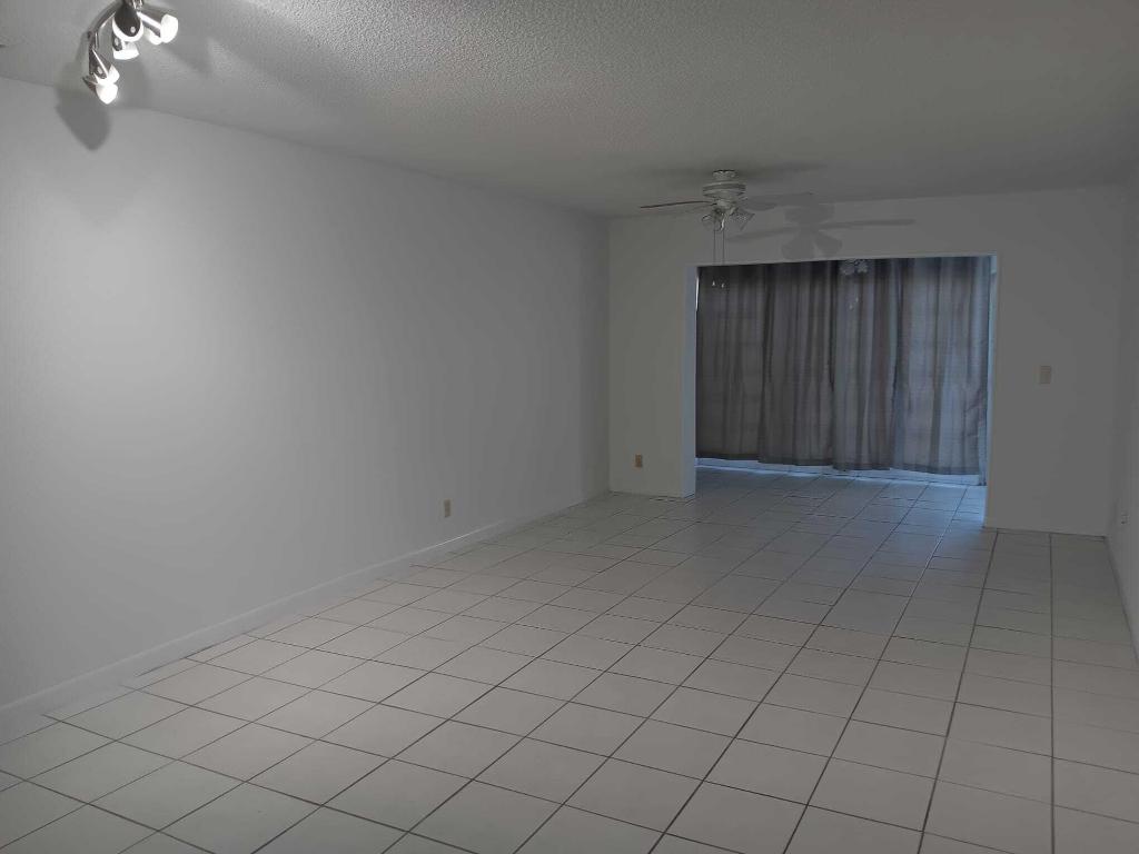 BOCA LAKES CONDO - Residential Lease
