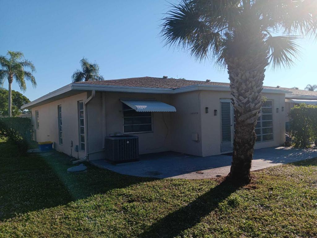 BOCA LAKES CONDO - Residential Lease