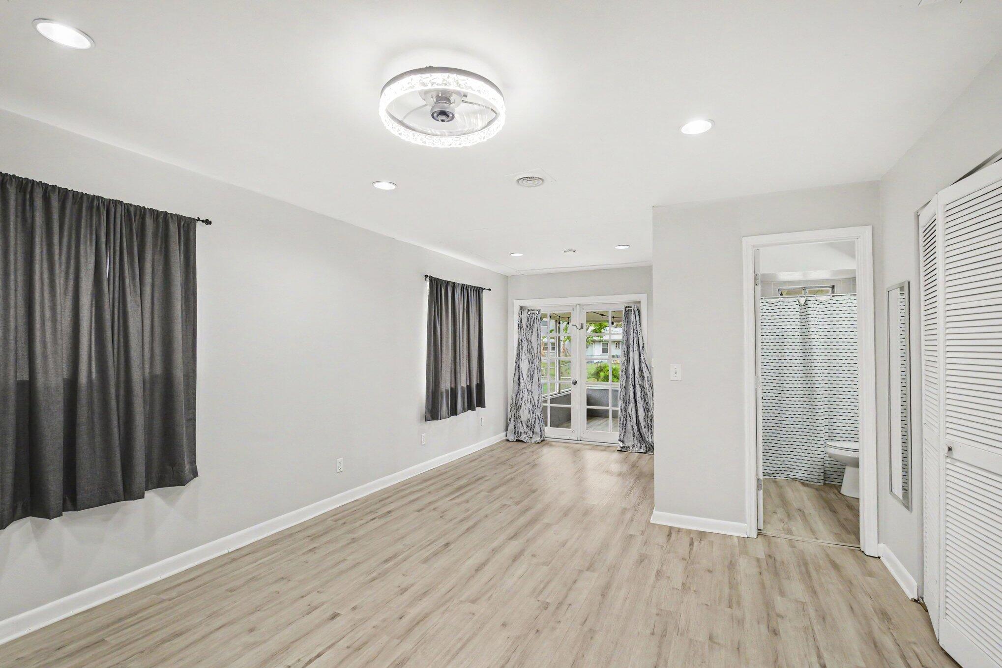 PORT MALABAR UNIT 6 - Residential