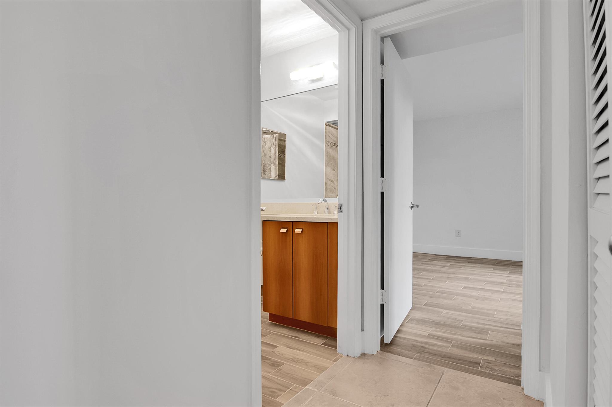 BAHIA AT DELRAY CONDO - Residential