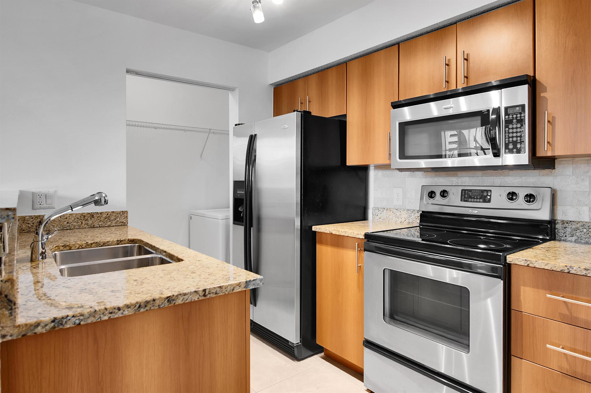 BAHIA AT DELRAY CONDO - Residential