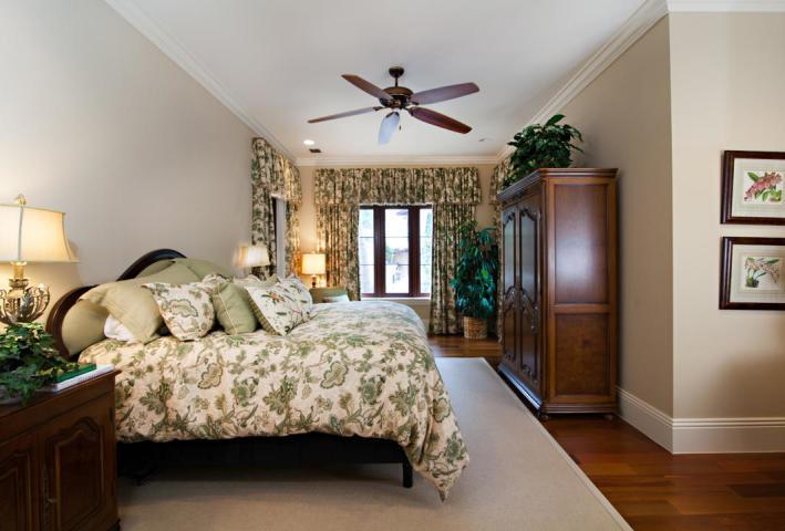 BEARS CLUB VILLAS CONDOMI - Residential