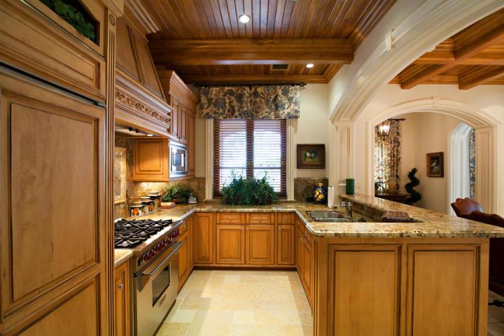 BEARS CLUB VILLAS CONDOMI - Residential