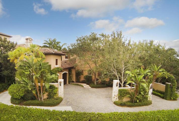 BEARS CLUB VILLAS CONDOMI - Residential