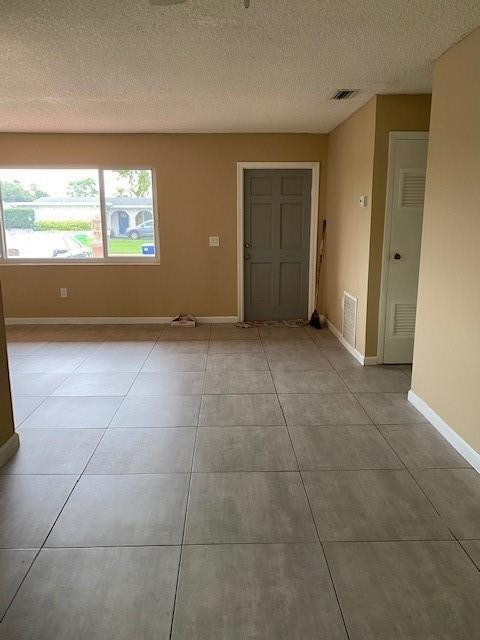 Sunrise Golf Village Sec - Residential Lease