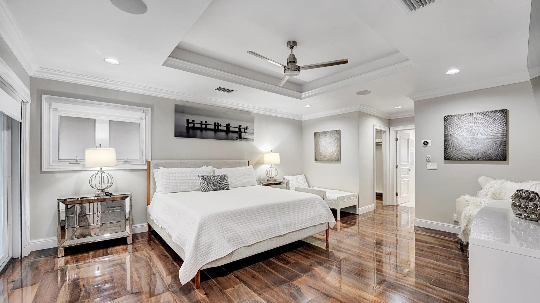 SANTA BARBARA SHORES - Residential