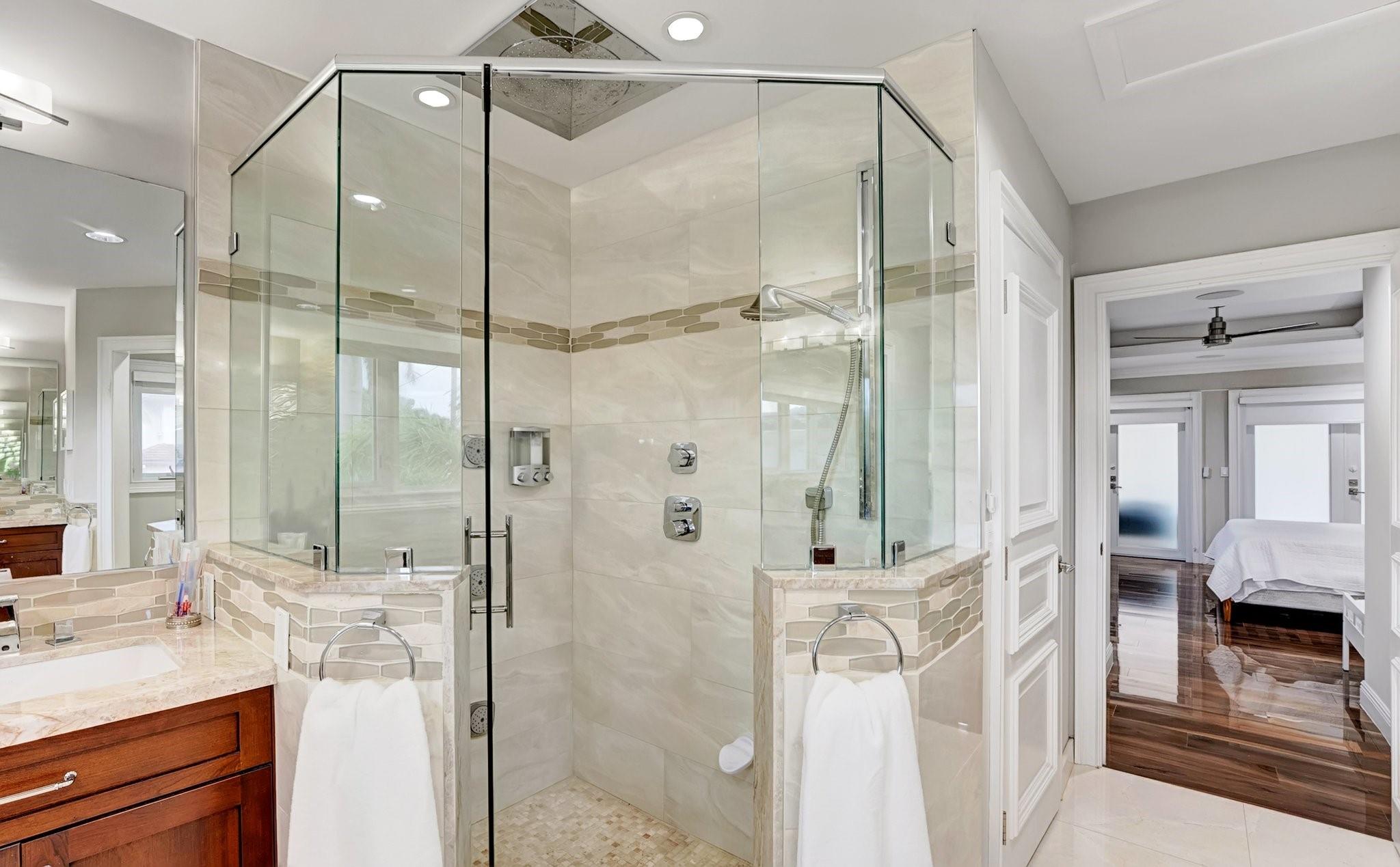 SANTA BARBARA SHORES - Residential