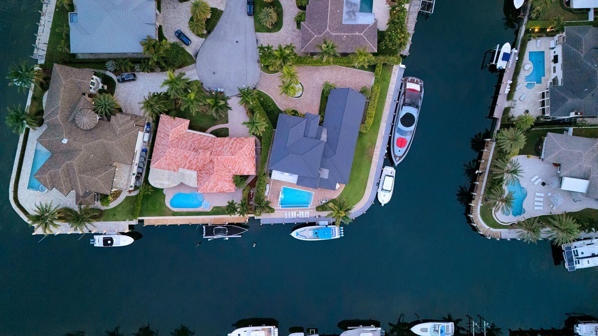 SANTA BARBARA SHORES - Residential