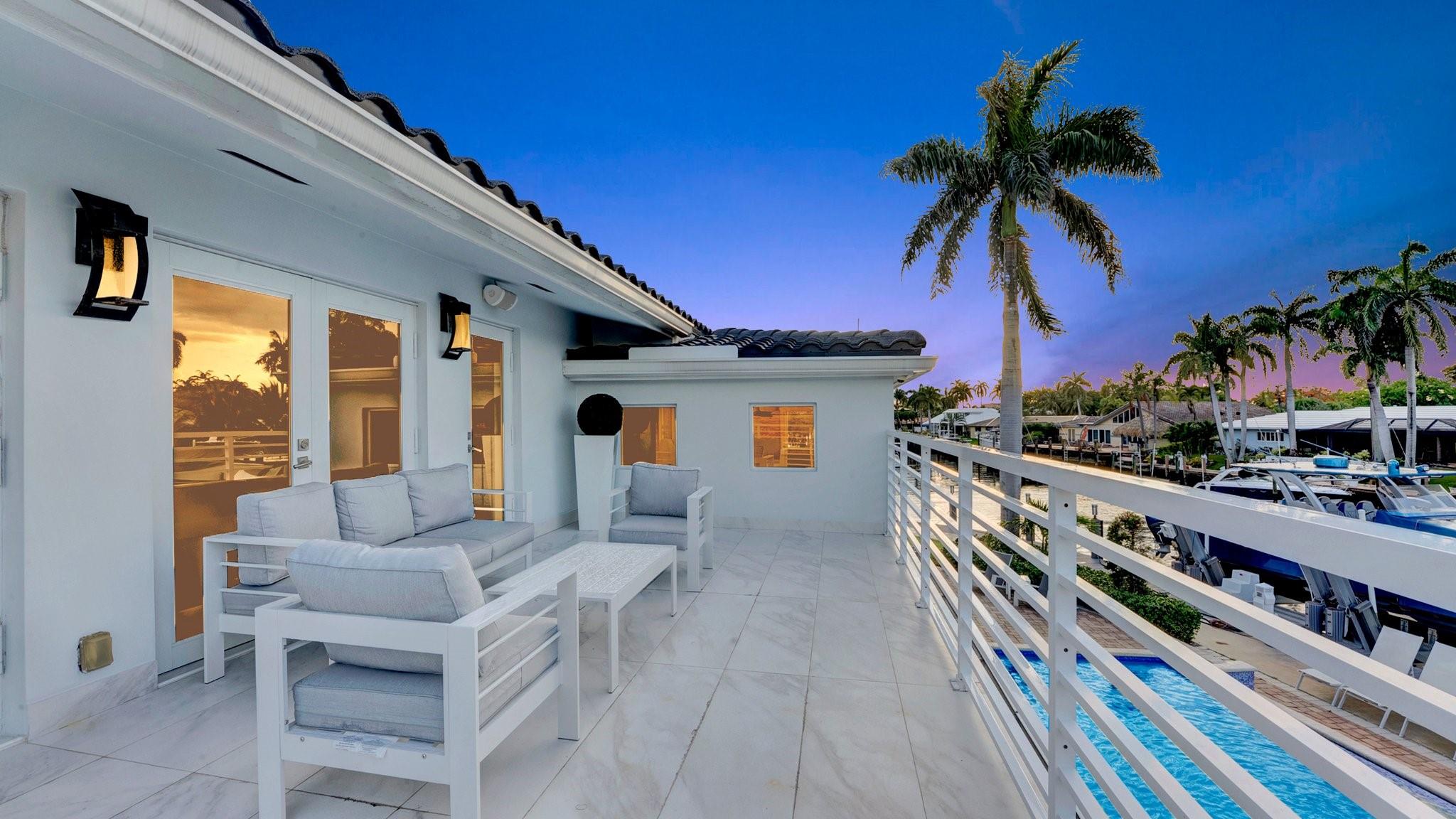 SANTA BARBARA SHORES - Residential