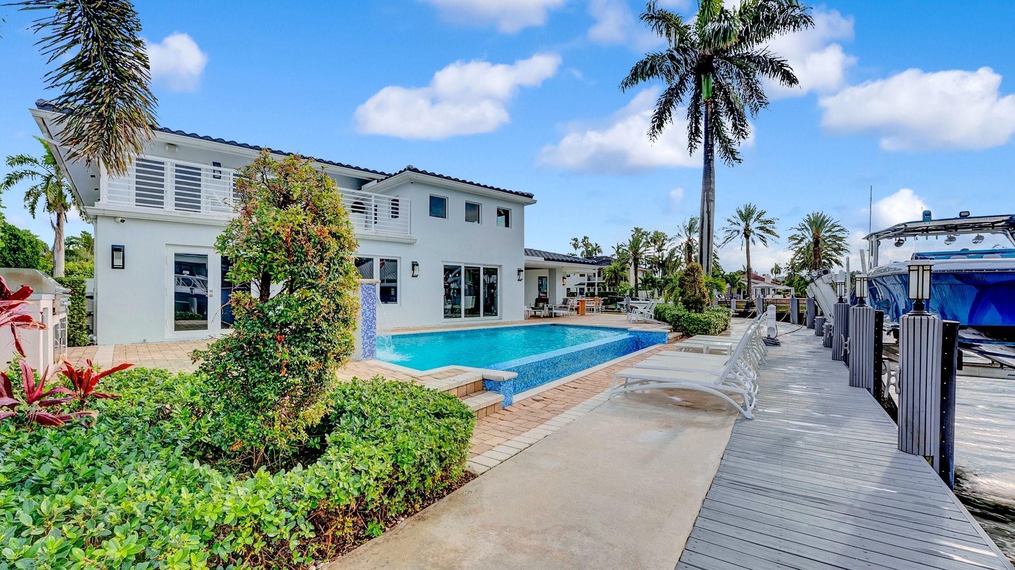 SANTA BARBARA SHORES - Residential