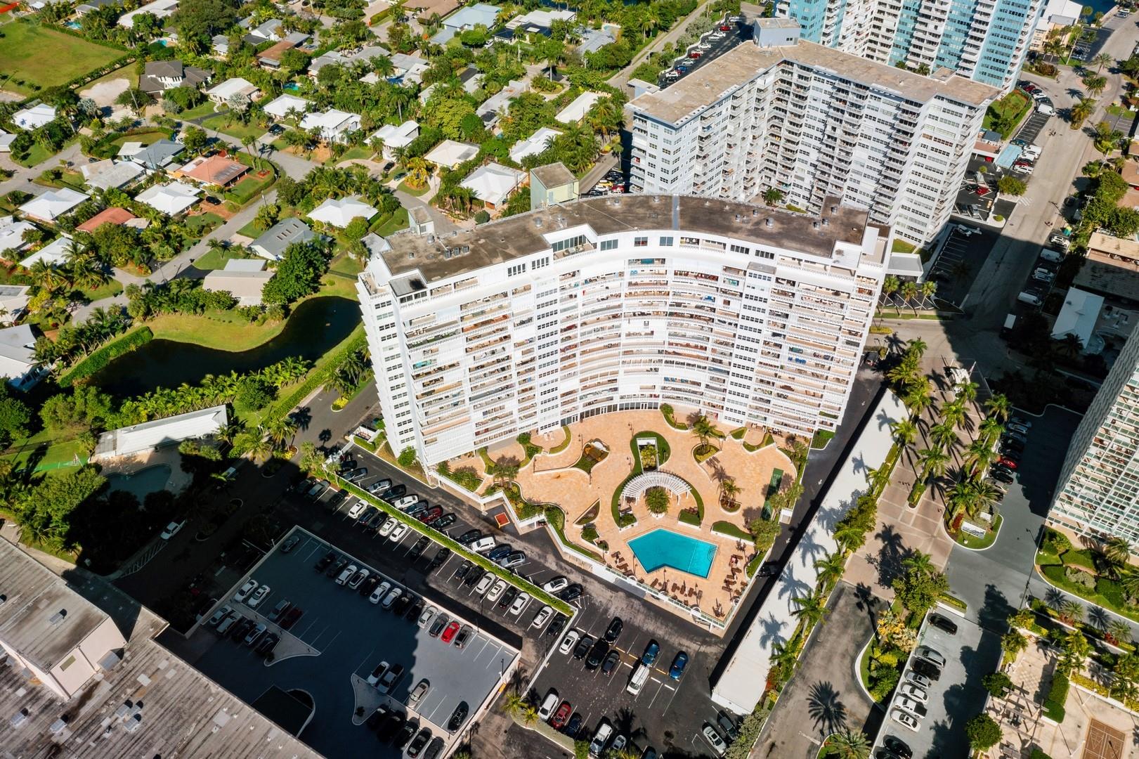 Everglades House Condo - Residential Lease
