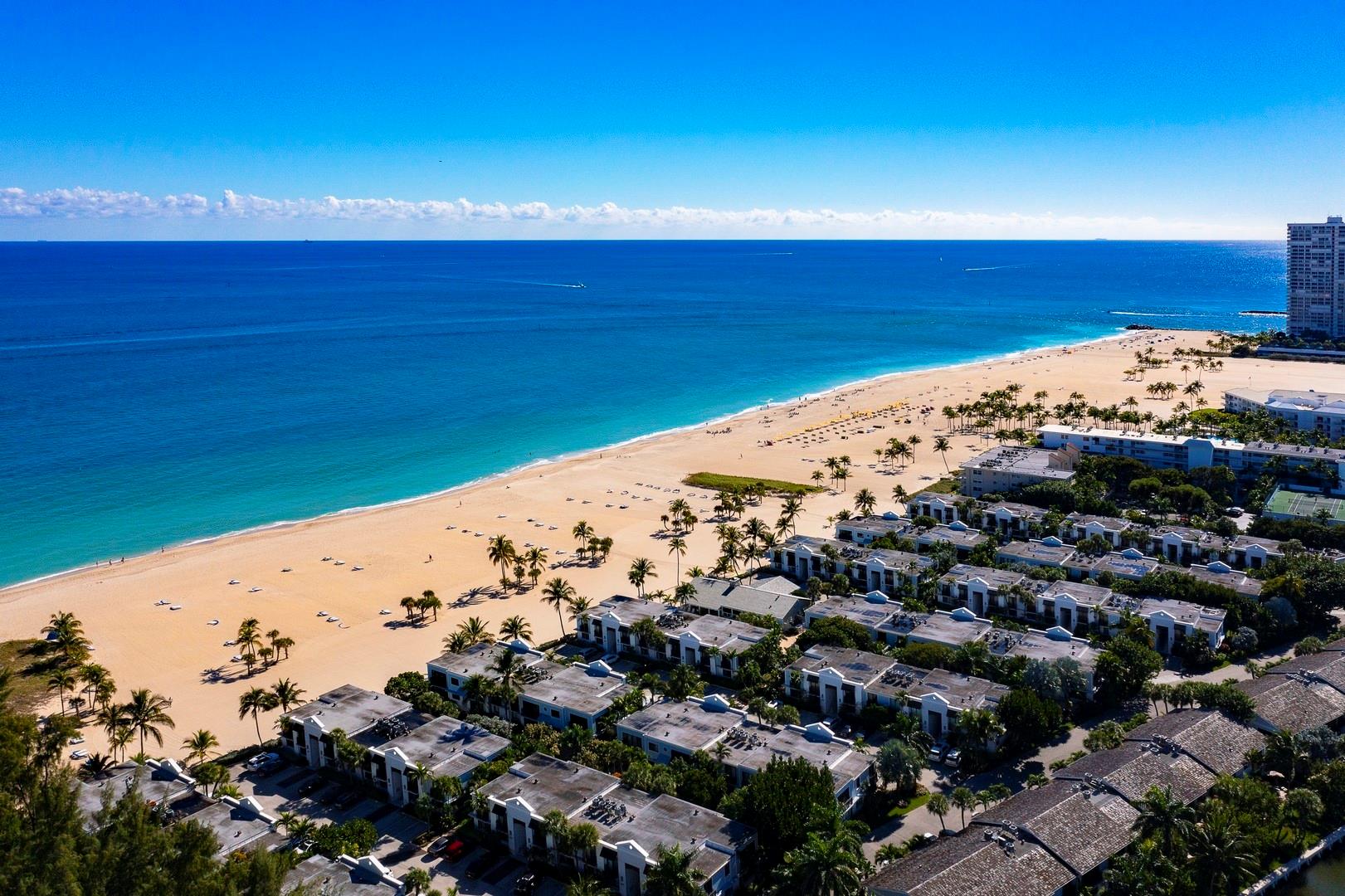 Everglades House Condo - Residential Lease