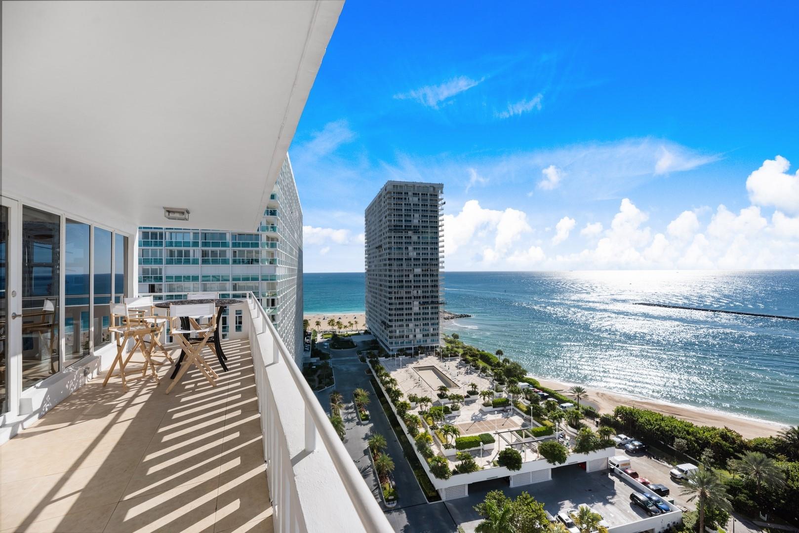 Everglades House Condo - Residential Lease