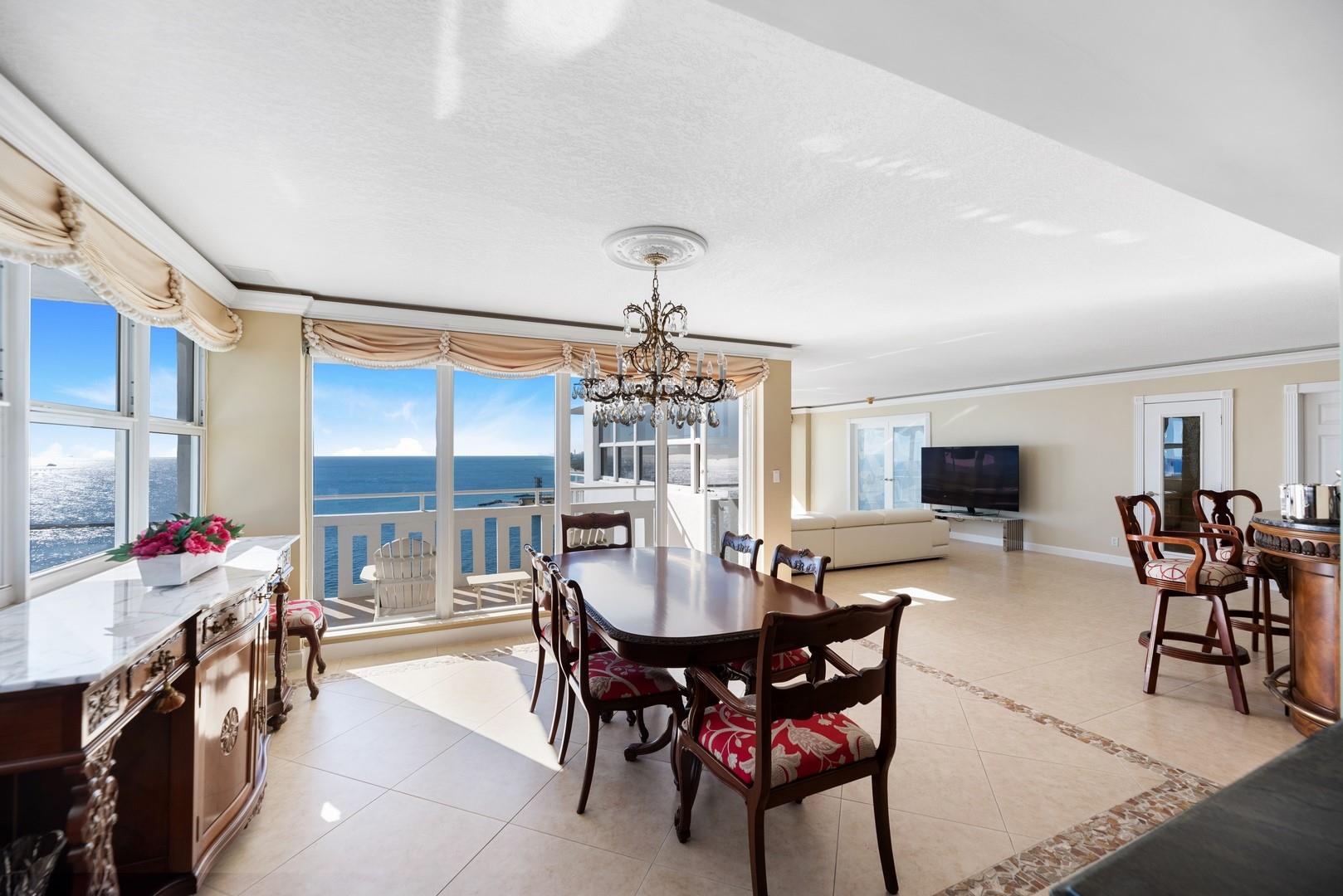 Everglades House Condo - Residential Lease