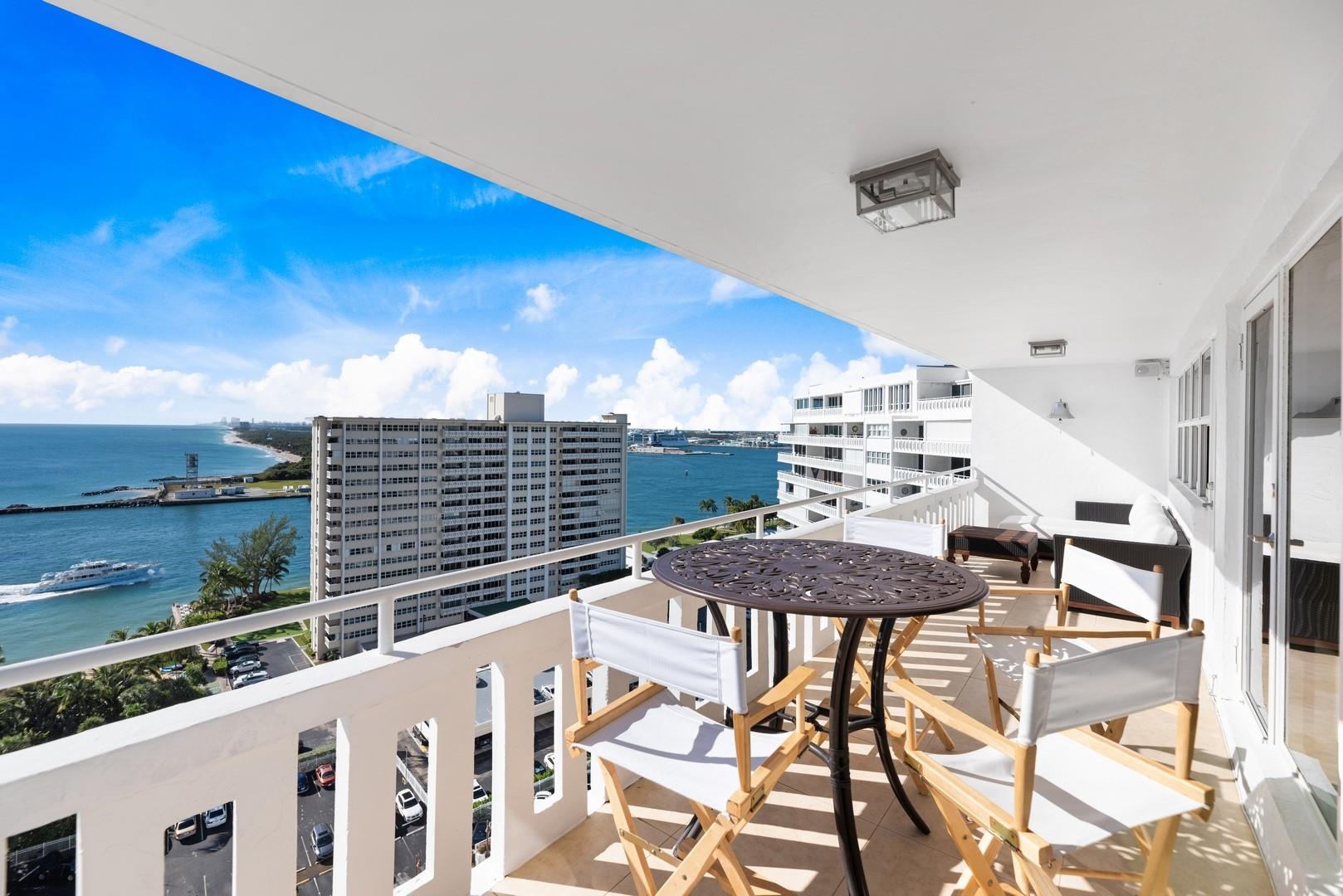 Everglades House Condo - Residential Lease